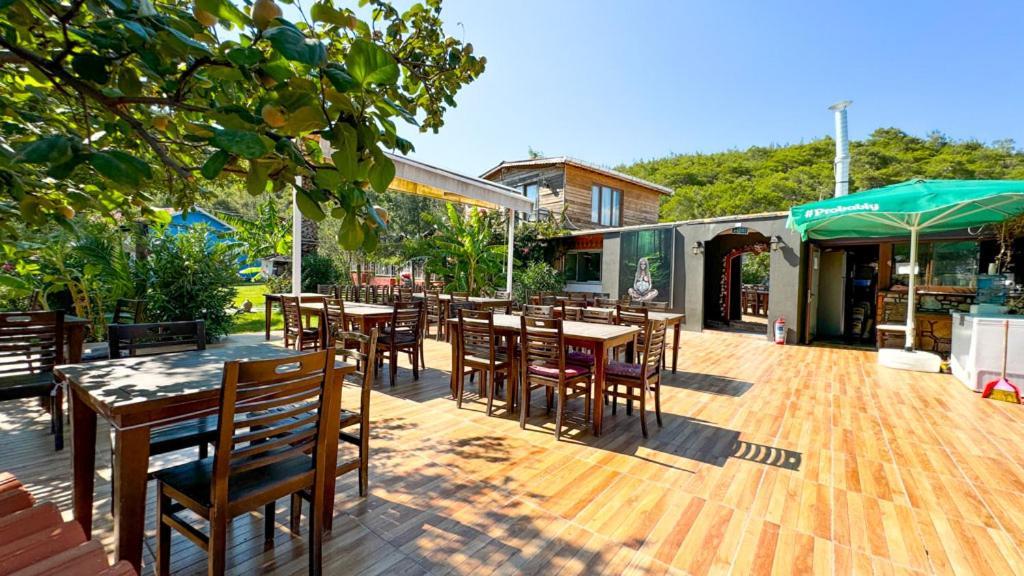 Gaia Bungalow Bed & Breakfast Ayvalik Exterior photo